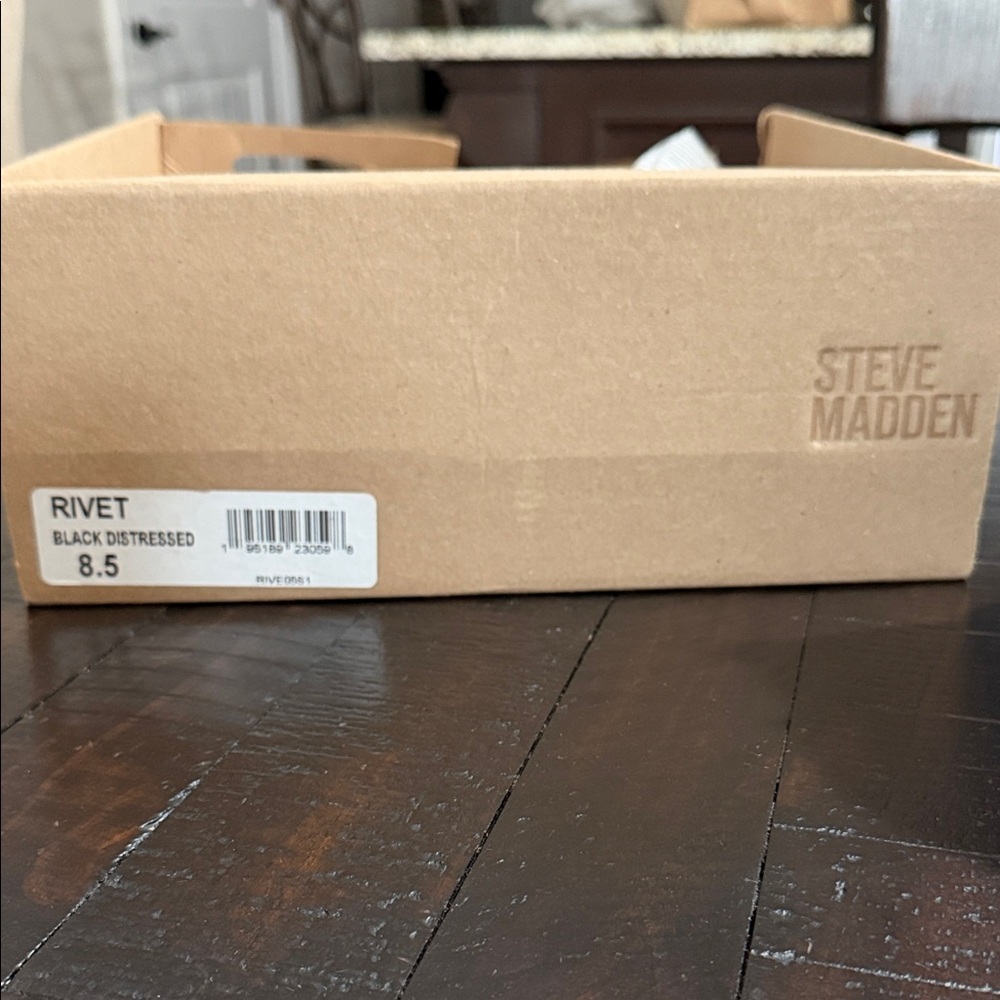 Steve Madden Black Lace Up Boots - Picture 2 of 10